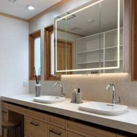Powder Room Case 171